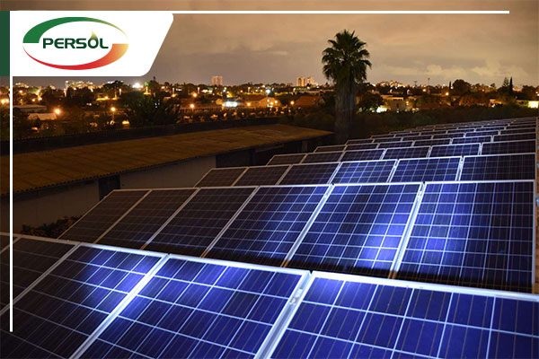 نحوه کارکرد پنل خورشیدی در شب و هوای ابری